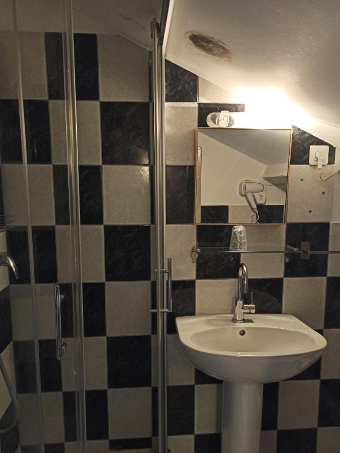 Hotel Le Poudrier Limoges Zewnętrze zdjęcie